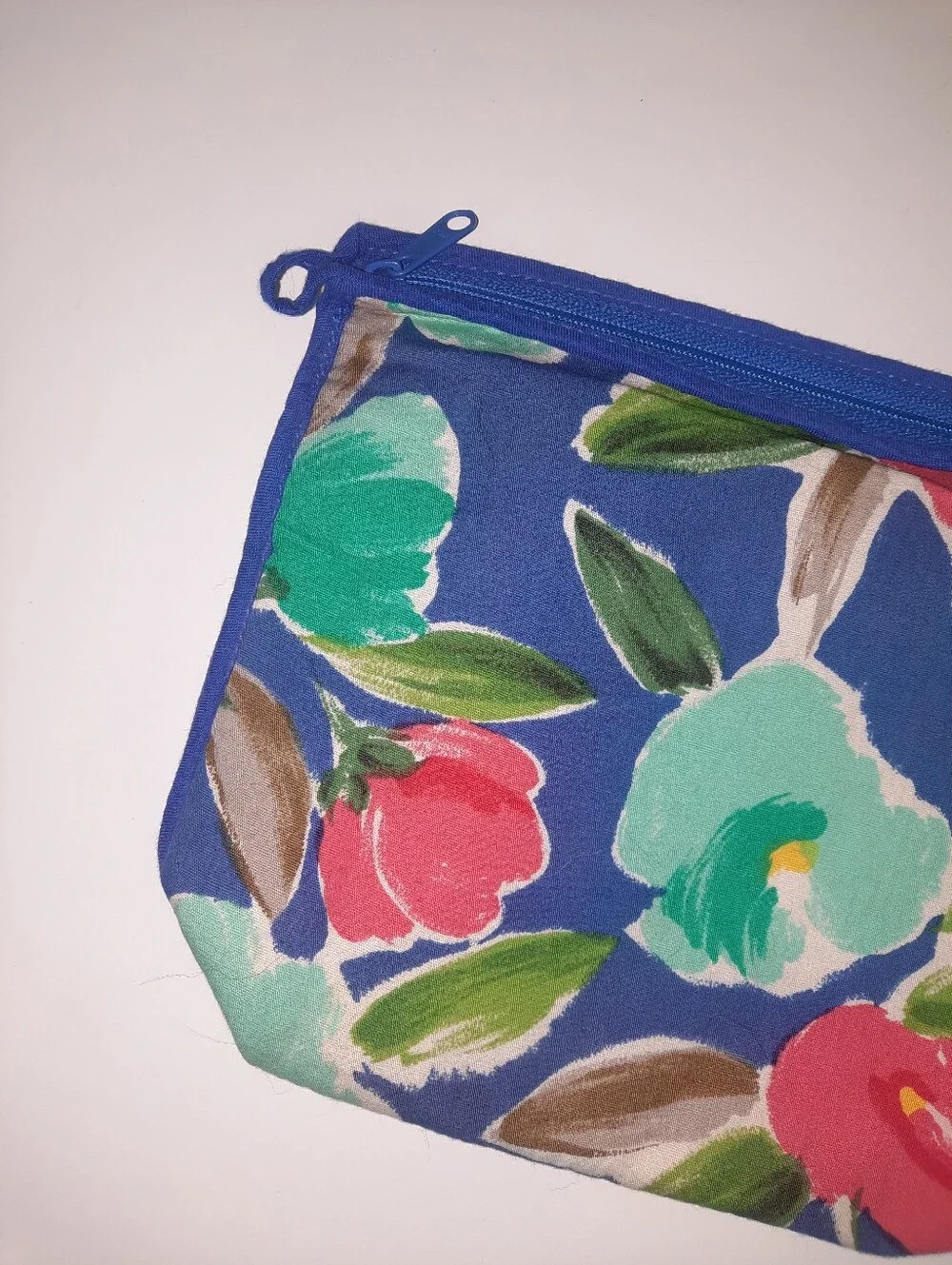 Vintage Gloria Vanderbilt Floral Blue Canvas Cosmetic Pouch